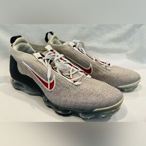 Nike Air VaporMax Flyknit - Cream, Red, Black